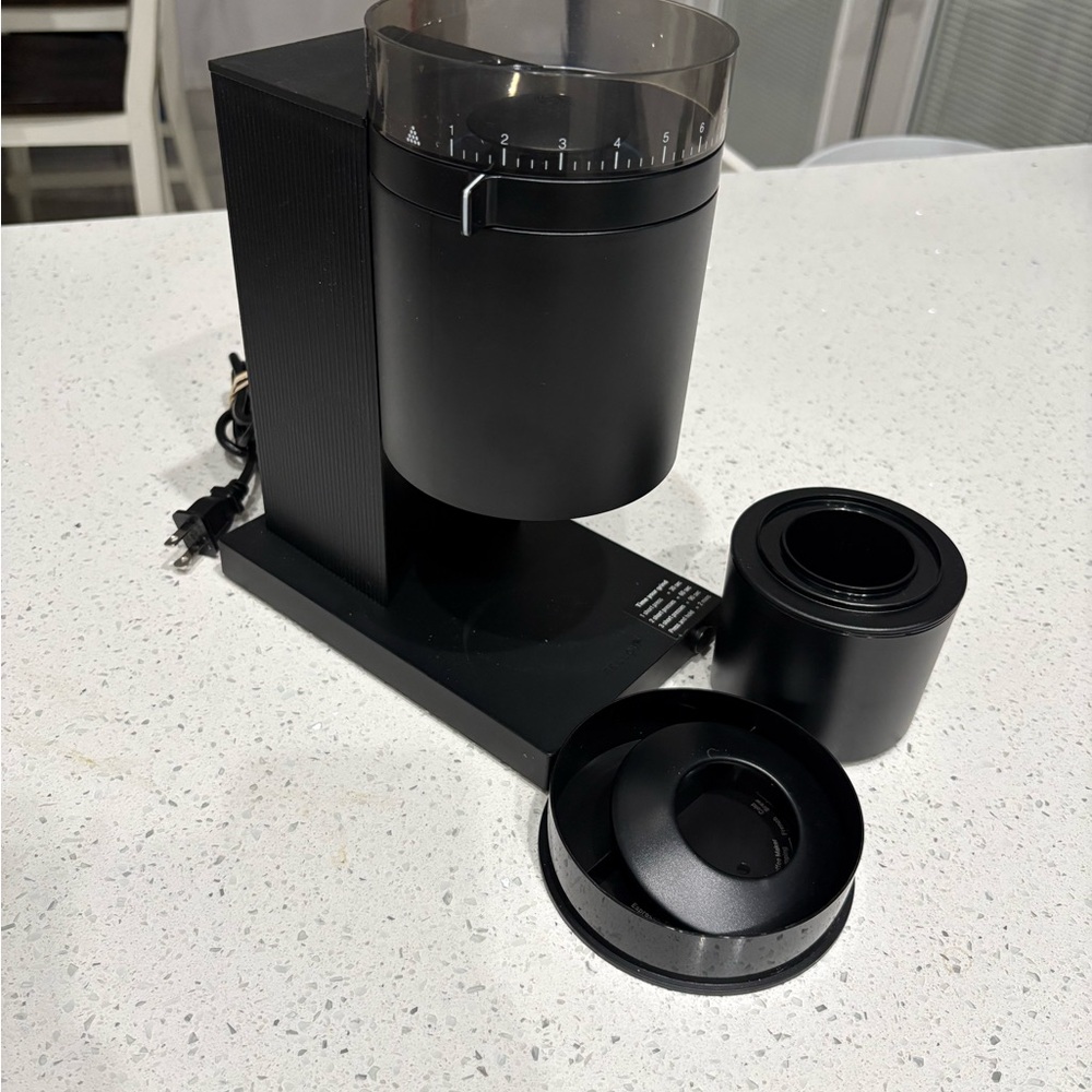 FELLOW Electric Coffee Grinder - Matte Black